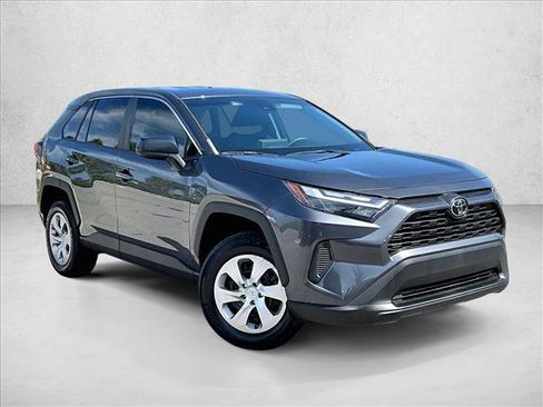 Used 2023 Toyota RAV4 LE FWD image 12