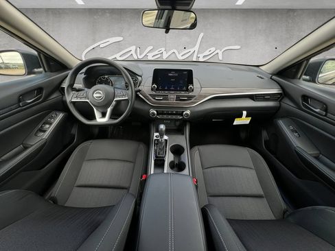 New 2026 Nissan Altima 2.5 SV FWD image 21