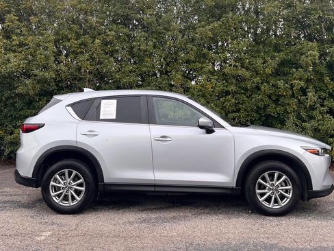 Used 2022 MAZDA CX-5 AWD 2.5 S w/ Select Package image 9