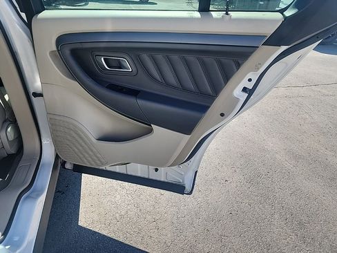 Used 2011 Ford Taurus SEL w/ 201A Rapid Spec Order Code image 28