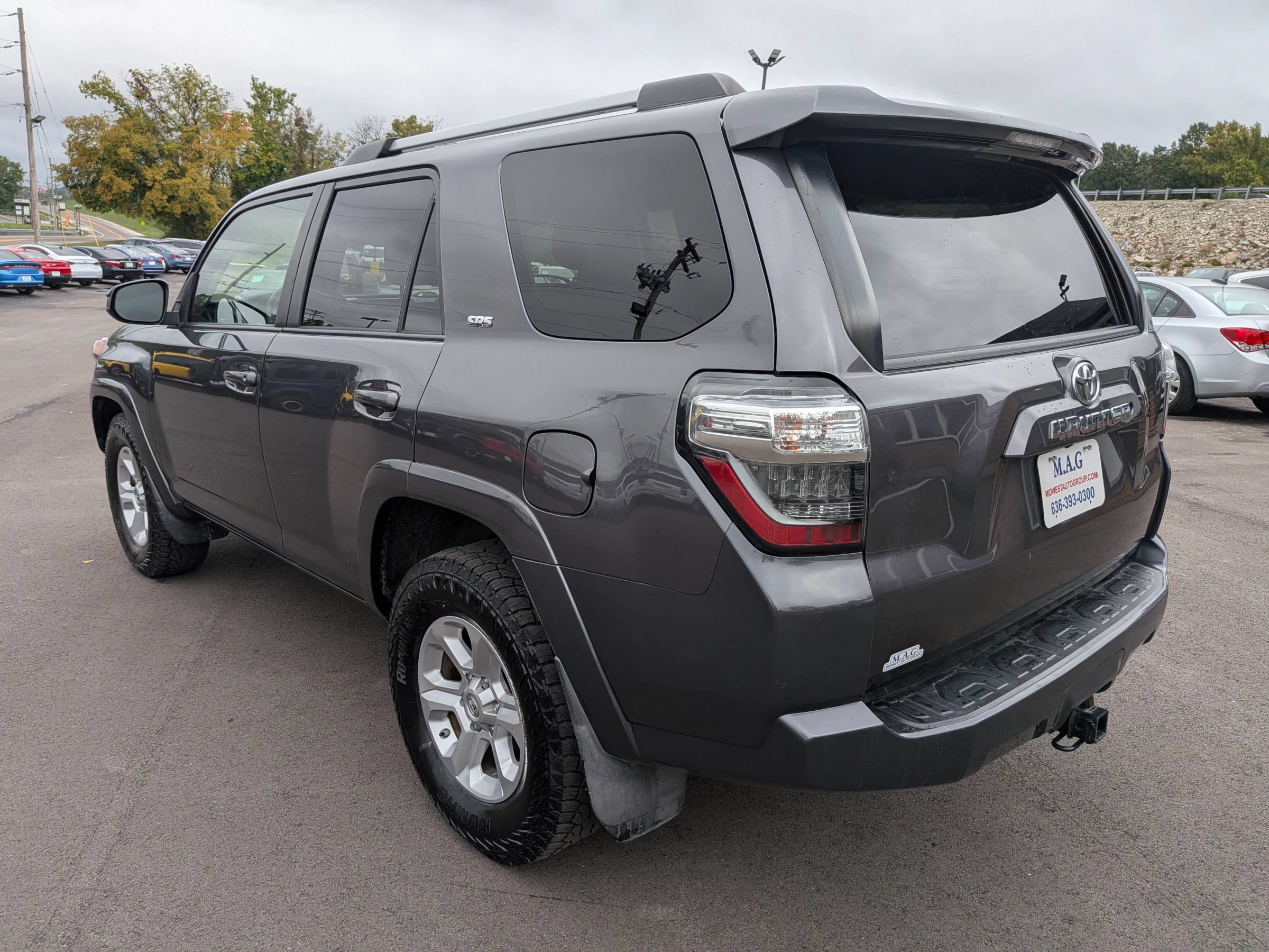 Used 2021 Toyota 4Runner SR5 RWD image 4