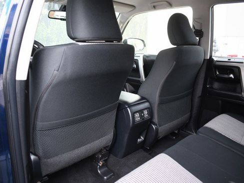 Certified 2024 Toyota 4Runner SR5 AWD/4WD image 21