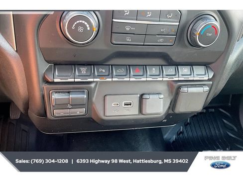 Used 2020 Chevrolet Silverado 2500 LT AWD/4WD image 23