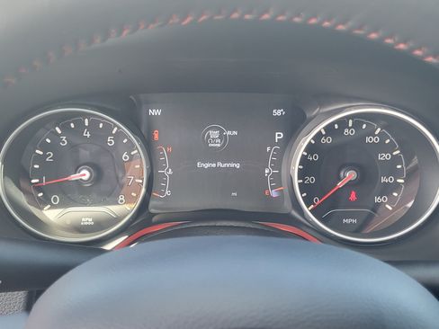 Used 2019 Jeep Compass Trailhawk w/ Leather Interior Group AWD/4WD image 13
