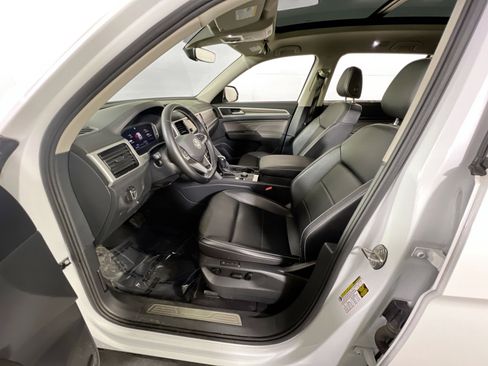 Used 2023 Volkswagen Atlas SEL image 21