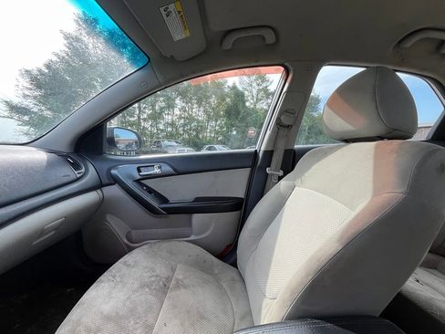 Used 2013 Kia Forte EX FWD image 18