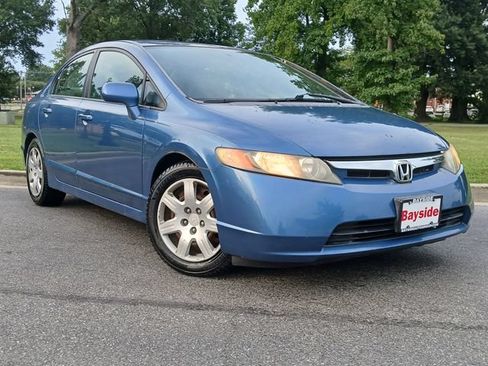 Used 2007 Honda Civic LX image 2