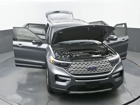 Used 2022 Ford Explorer Limited w/ Equipment Group 301A RWD image 36