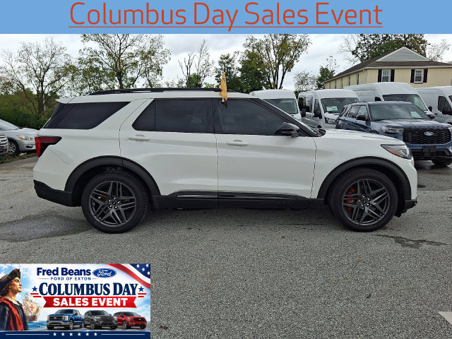Certified 2025 Ford Explorer ST AWD/4WD image 12