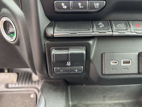 Used 2021 GMC Sierra 1500 AT4 AWD/4WD image 25