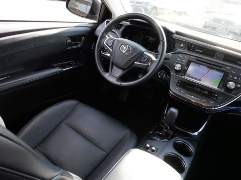 Used 2015 Toyota Avalon XLE Touring Sport Edition FWD image 9