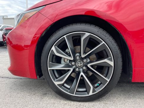 Used 2021 Toyota Corolla XSE FWD image 31