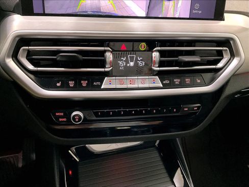 Used 2024 BMW X3 xDrive30i w/ Premium Package image 26