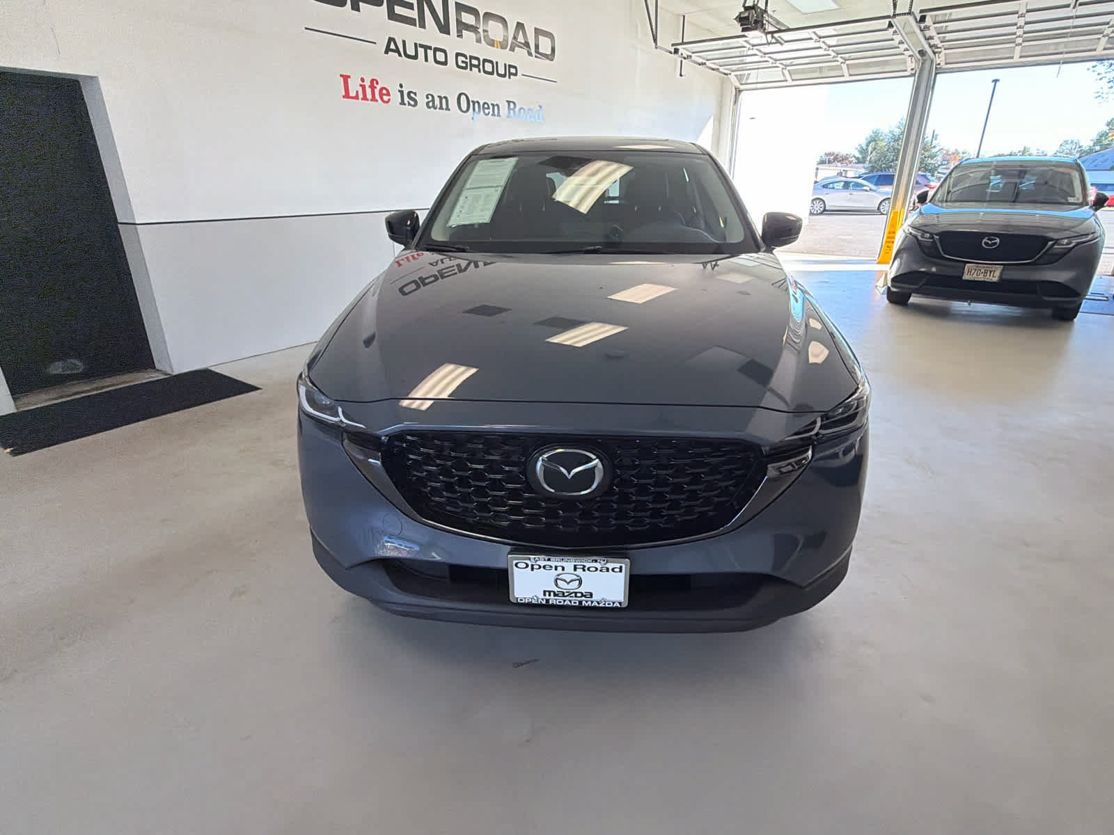 Certified 2025 MAZDA CX-5 Carbon Edition AWD/4WD image 32
