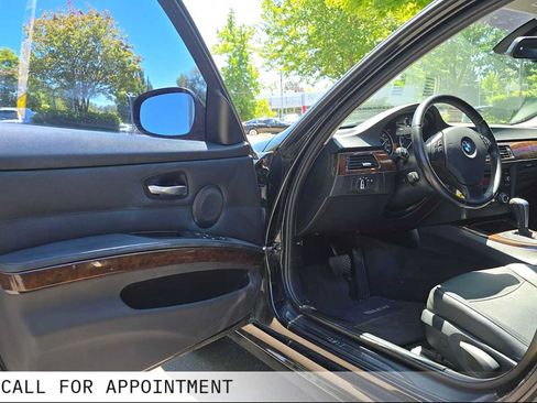 Used 2011 BMW 328i Sedan RWD image 19