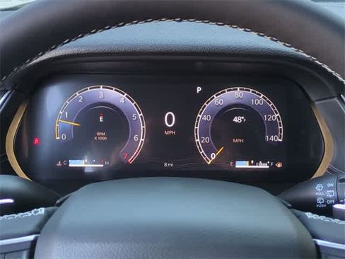 New 2025 Jeep Grand Cherokee L Altitude image 35