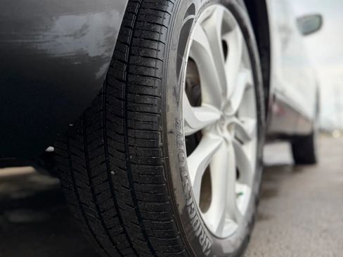 Used 2012 MAZDA CX-9 Grand Touring w/ Moonroof & Bose Audio Pkg image 32