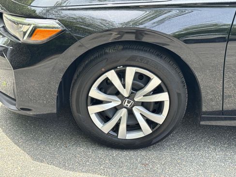 Used 2025 Honda Civic LX image 11