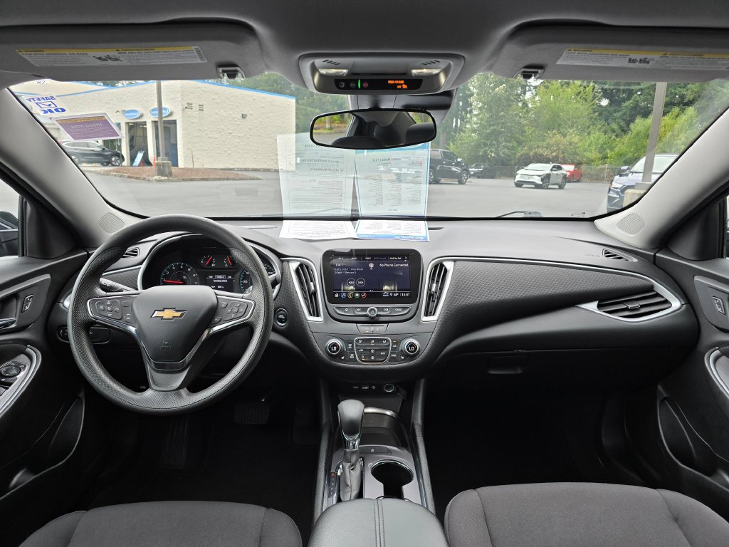 Used 2023 Chevrolet Malibu LT FWD image 7