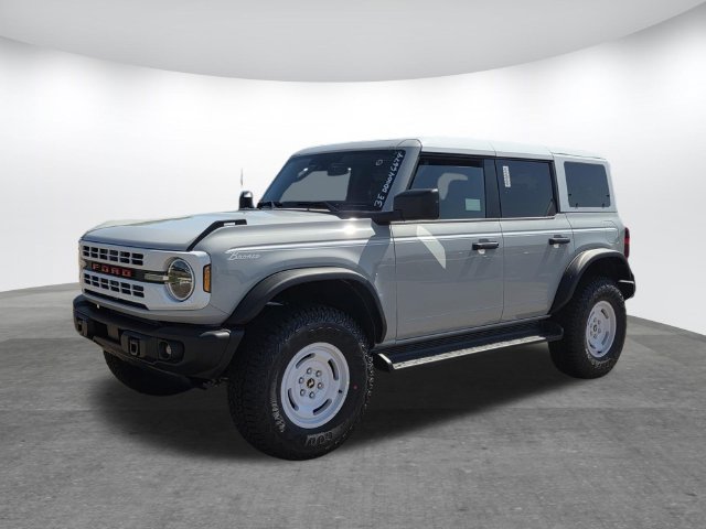 New 2026 Ford Bronco Heritage Edition AWD/4WD image 4