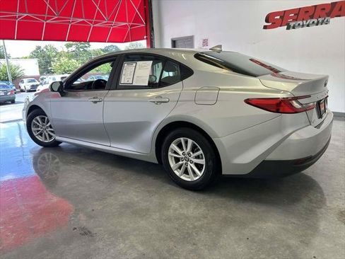 Certified 2025 Toyota Camry LE FWD image 6