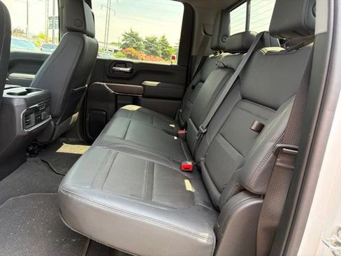 Used 2023 GMC Sierra 2500 Denali w/ Denali Ultimate Package AWD/4WD image 20