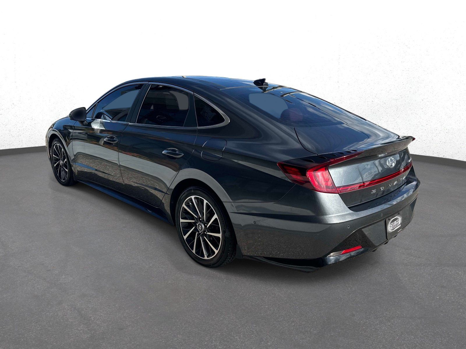 Used 2022 Hyundai Sonata Limited FWD image 5