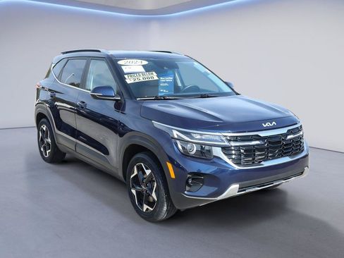 Used 2024 Kia Seltos EX AWD/4WD image 10