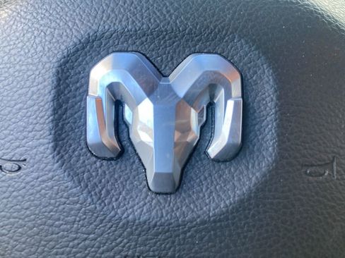 Used 2022 RAM 1500 Big Horn image 26