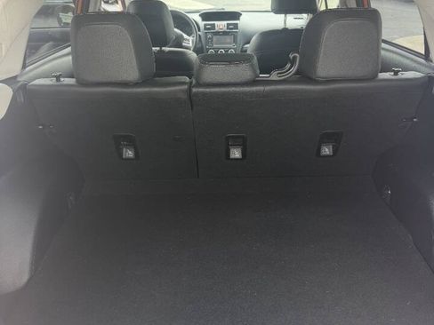 Used 2014 Subaru Crosstrek 2.0i Limited AWD/4WD image 12