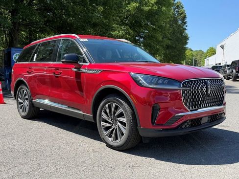 New 2026 Lincoln Aviator AWD image 1