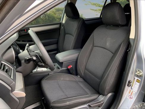 Used 2018 Subaru Outback 2.5i AWD/4WD image 20
