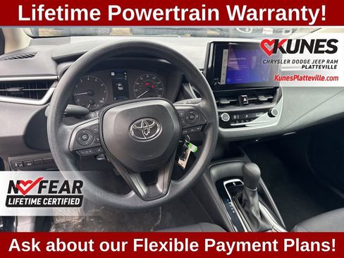 Used 2025 Toyota Corolla LE image 14