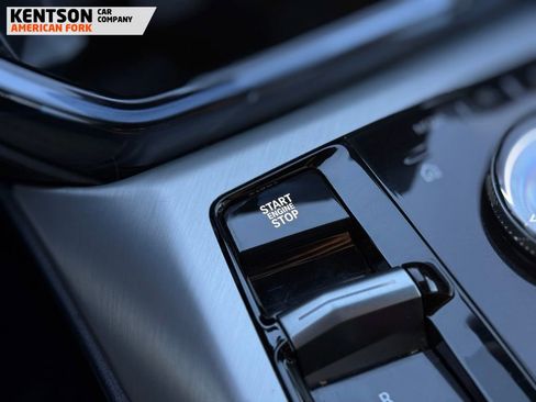 Used 2025 BMW X3 xDrive30i w/ Premium Package image 30