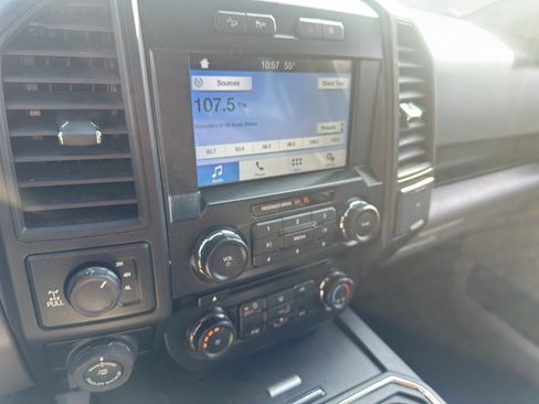 Used 2017 Ford F150 XL w/ Equipment Group 101A Mid image 15