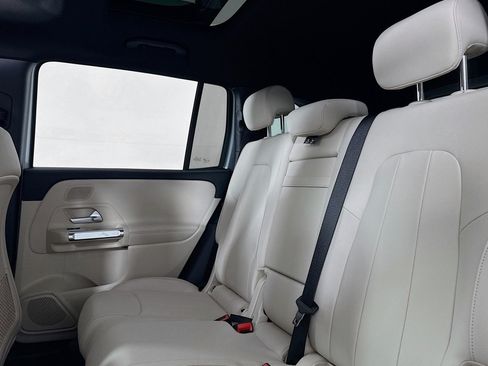 Certified 2026 Mercedes-Benz GLB 250 image 9