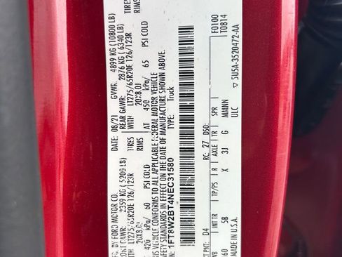 Used 2022 Ford F250 Lariat w/ Black Appearance Package image 30