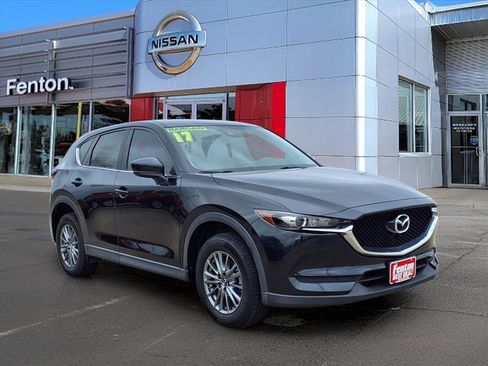 Used 2017 MAZDA CX-5 Touring FWD image 1