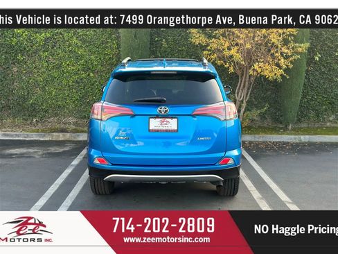 Used 2017 Toyota RAV4 Limited image 8
