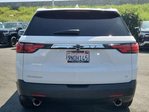 Used 2023 Chevrolet Traverse LT image 23