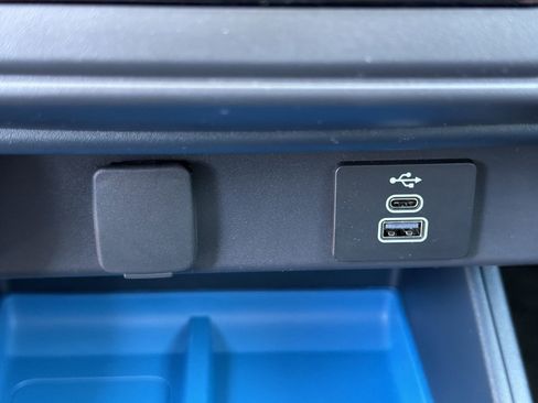 New 2026 Ford Maverick XLT image 9