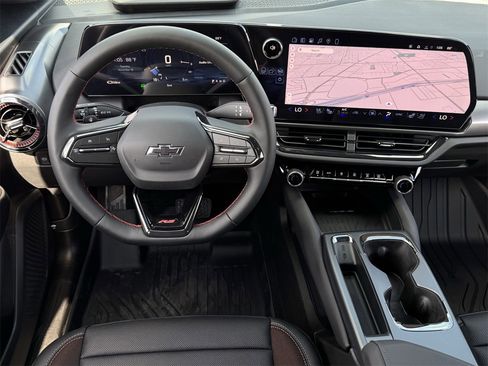 New 2026 Chevrolet Equinox EV RS image 10