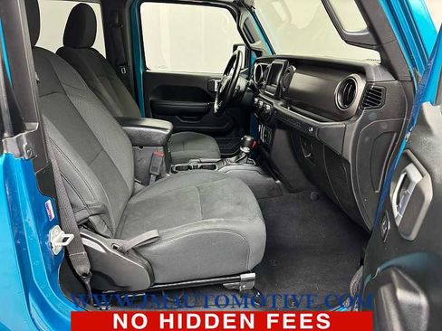 Used 2020 Jeep Wrangler Sport AWD/4WD image 18