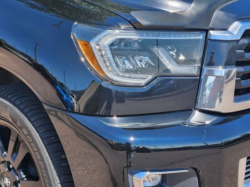 Used 2018 Toyota Sequoia TRD Sport AWD/4WD image 28