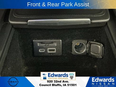 Used 2019 Cadillac XT4 Sport AWD/4WD image 34