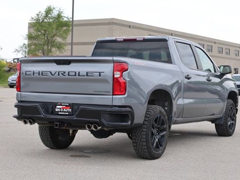 Used 2021 Chevrolet Silverado 1500 Custom Trail Boss w/ Safety Confidence Package AWD/4WD image 9