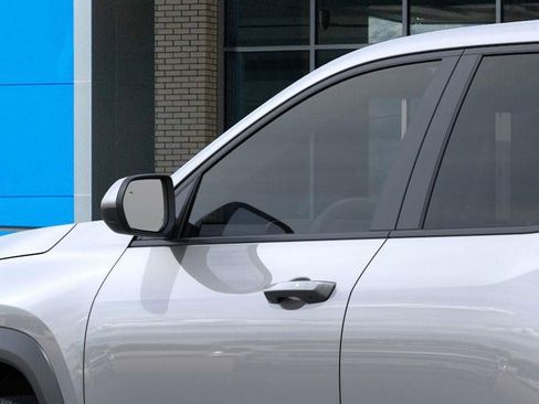 New 2026 Chevrolet Equinox LT w/ Convenience Package II image 12