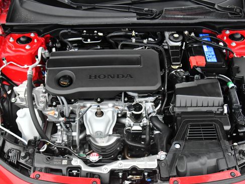 Used 2025 Honda Civic Sport image 42