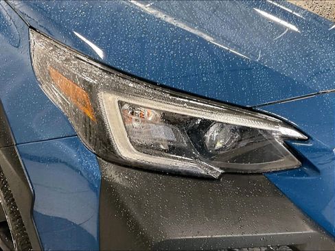 Used 2025 Subaru Outback Wilderness AWD/4WD image 32