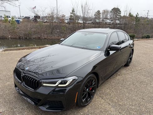 Used 2023 BMW 530i w/ M Sport Package image 12